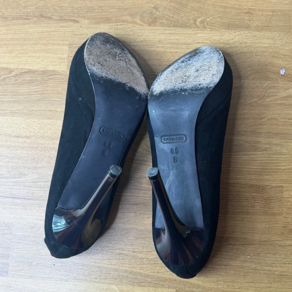 Coach Selma Horn Suede Heels‎ Size 8.5 B